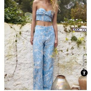 Zara full length printed pants / size XS